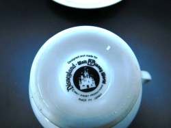 disneyland cup a